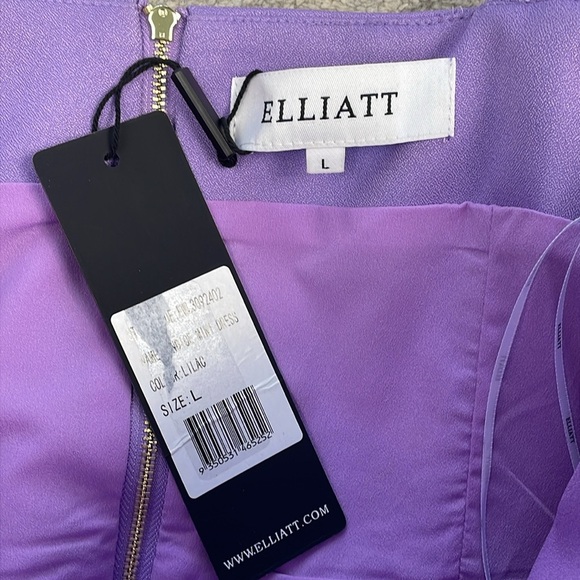 NWT Elliatt Candice Mini Dress Lilac Purple Fit Flare Square Neck Corset Sz L - Picture 8 of 13
